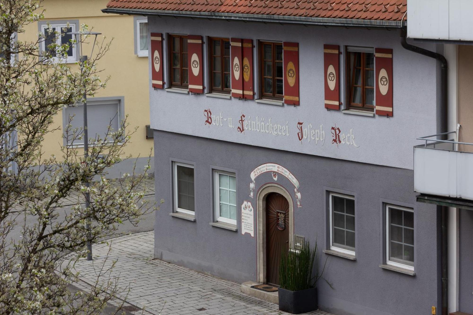 Storchennest - Schoenes, Ruhiges Apartment Mit Sonnenterrasse เทตต์นัง ภายนอก รูปภาพ